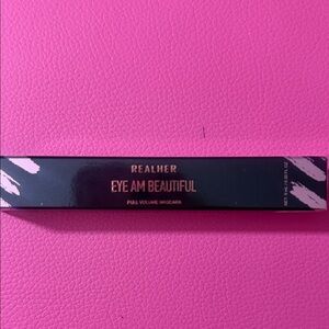 RealHer Eye Am Beautiful Mascara - Bold Black
